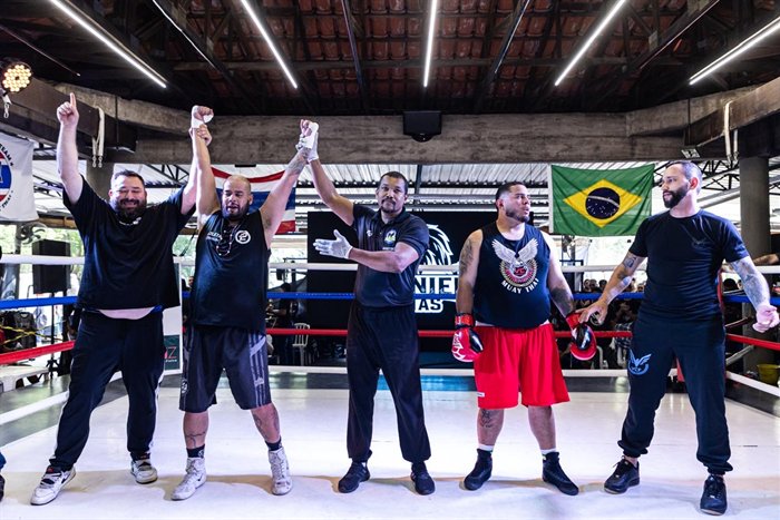 Paulo Henrique (Japa), professor da Vortex Combat, competindo no boxe — foto 3 de 4